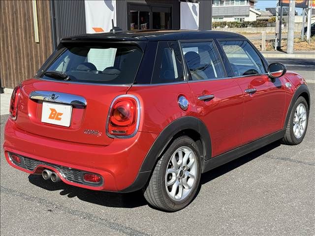 BMW MINI COOPER S 5D 2015 Image 31