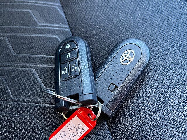 TOYOTA TANK 2020 Image 31