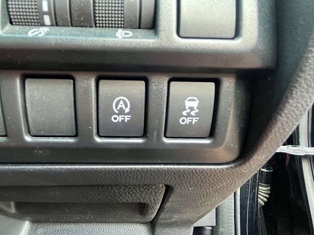 SUBARU IMPREZA SPORT 2017 Image 31