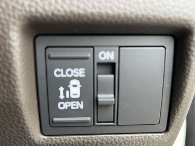 HONDA N BOX 2023 Image 31