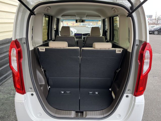 HONDA N BOX 2023 Image 31
