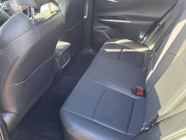 TOYOTA HARRIER HYBRID 2023 Image 31