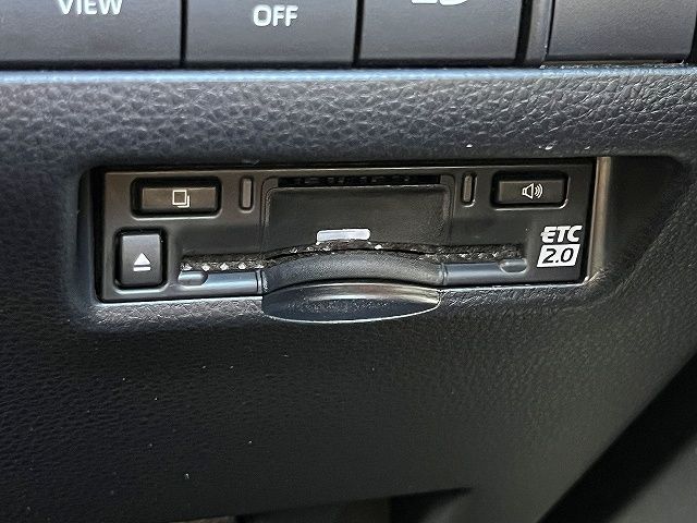 TOYOTA HARRIER HYBRID 2023 Image 31