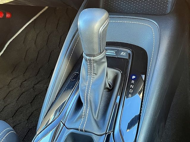 TOYOTA COROLLA TOURING HYBR 2023 Image 31