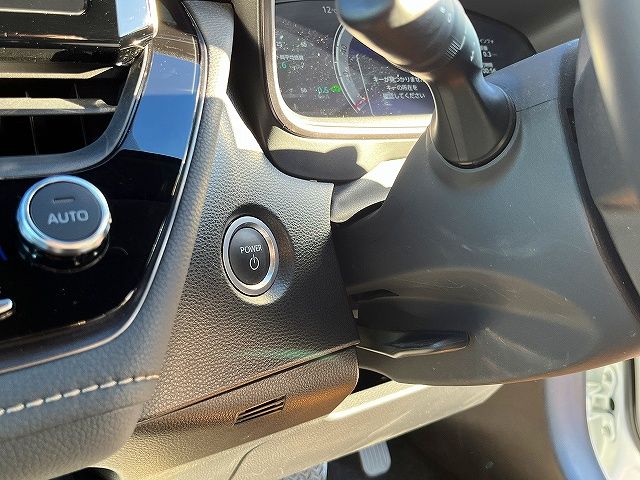 TOYOTA COROLLA TOURING HYBR 2023 Image 31