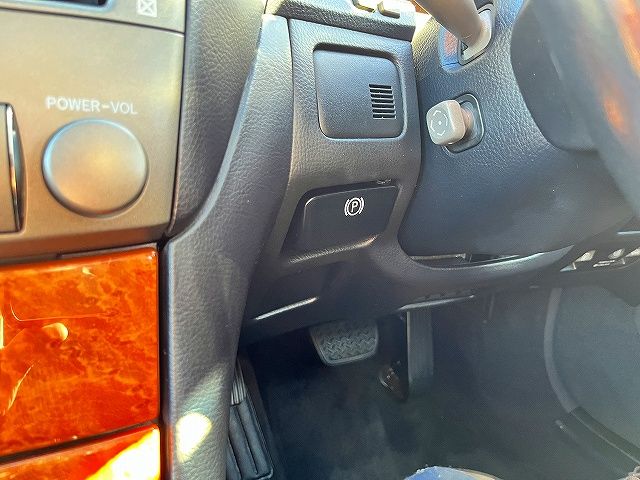 TOYOTA CELSIOR 2002 Image 31