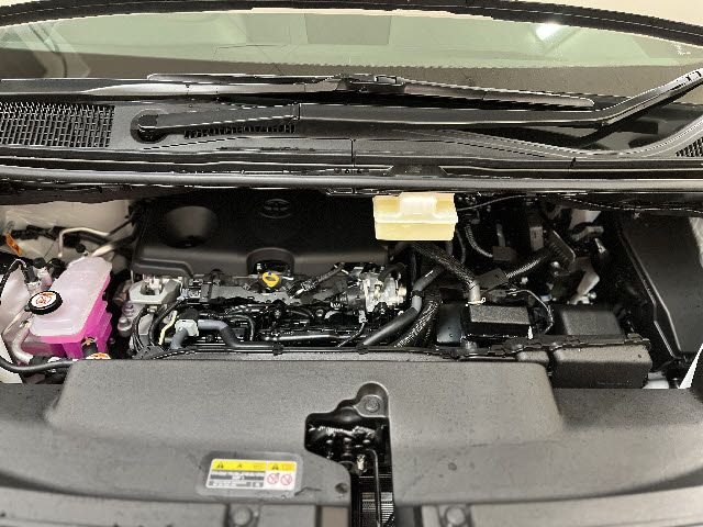 TOYOTA ALPHARD HYBRID 2025 Image 31