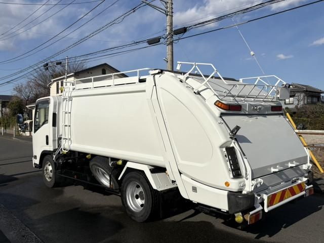 ISUZU ELF 2017 Image 31