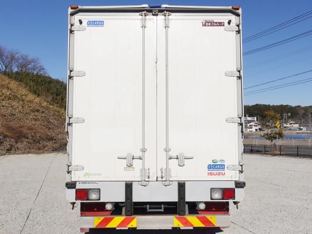 ISUZU FORWARD 2018 Image 31