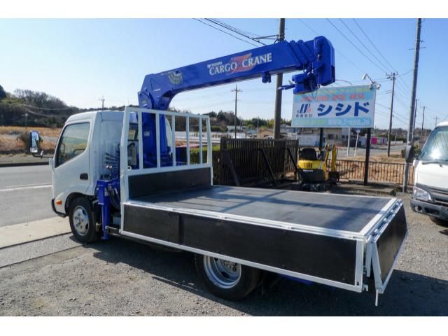 HINO DUTRO 2018 Image 31