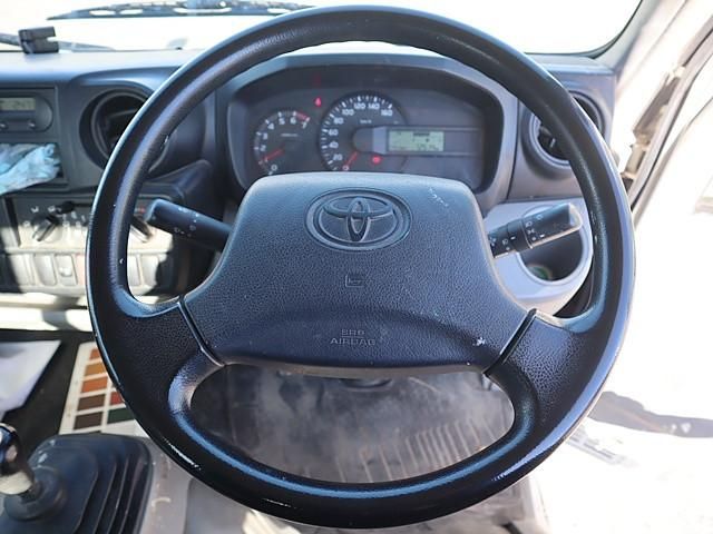 TOYOTA DYNA 2019 Image 31