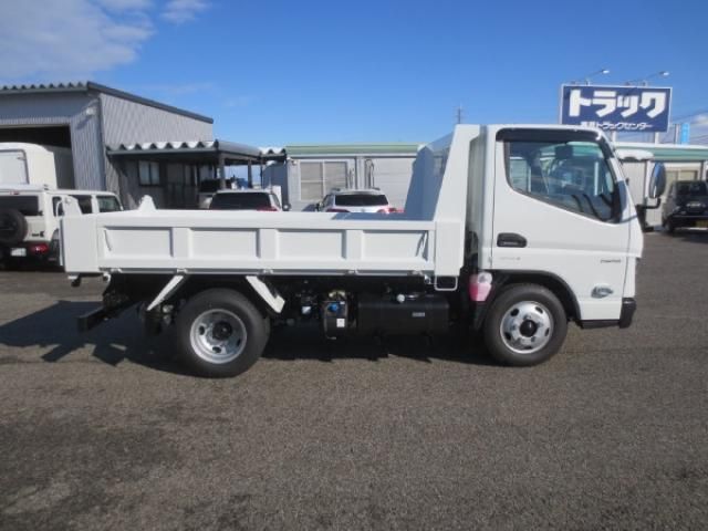 MITSUBISHI CANTER 2025 Image 31
