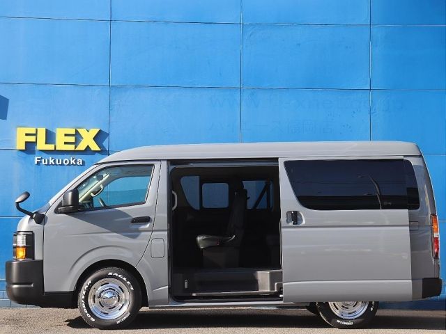 TOYOTA HIACE WAGON 2023 Image 31