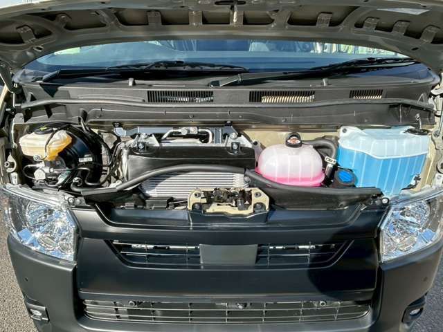 TOYOTA HIACE VAN 4WD 2025 Image 31