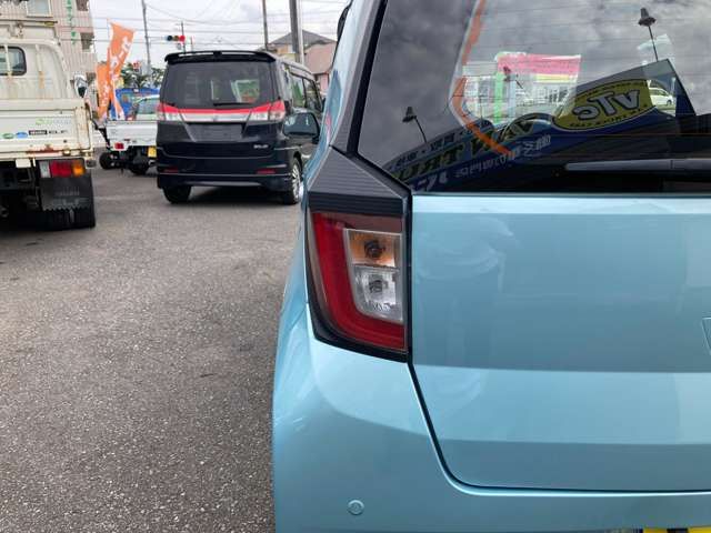 DAIHATSU MIRA E:S 4WD 2019 Image 31