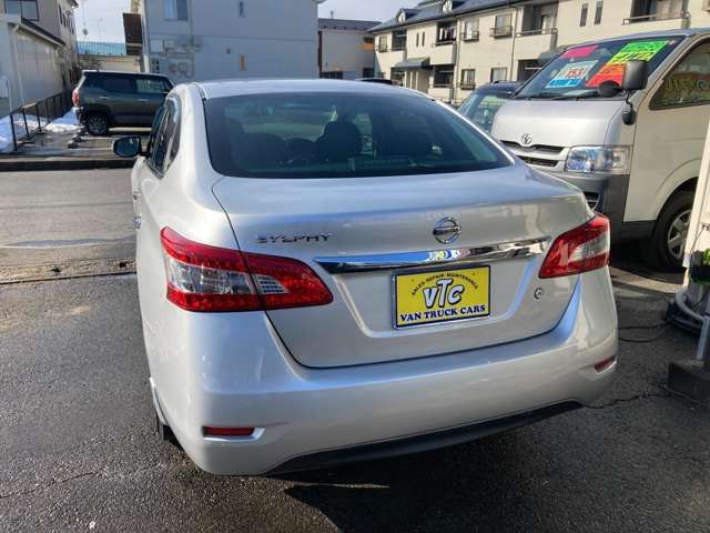 NISSAN SYLPHY 2013 Image 31