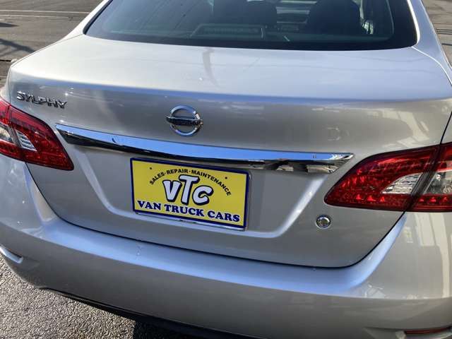 NISSAN SYLPHY 2013 Image 31