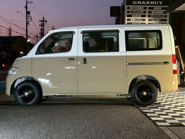 TOYOTA LITEACE VAN 2WD 2015 Image 31