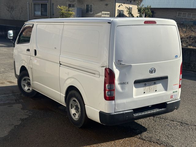 TOYOTA HIACE VAN 2WD 2019 Image 31