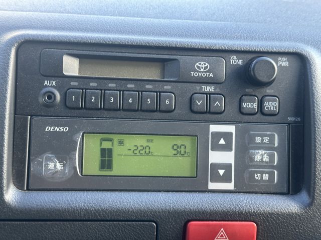 TOYOTA HIACE VAN 2WD 2019 Image 31