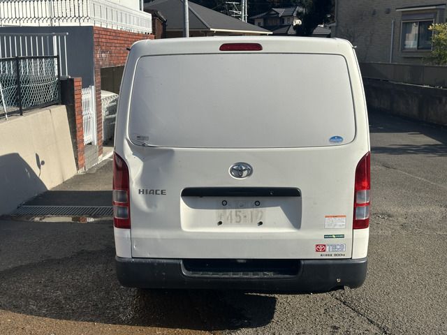 TOYOTA HIACE VAN 2WD 2019 Image 31