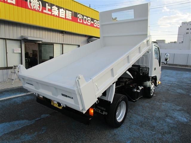 ISUZU  2015 Image 31