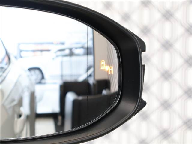 TOYOTA PRIUS 2024 Image 31