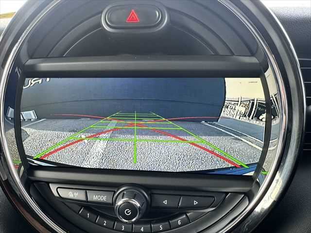 BMW MINI COOPER 5DOO 2015 Image 31