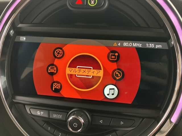 BMW MINI COOPER S 5DOOR 2019 Image 31