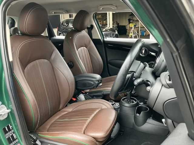 BMW MINI COOPER S 5DOOR 2019 Image 31