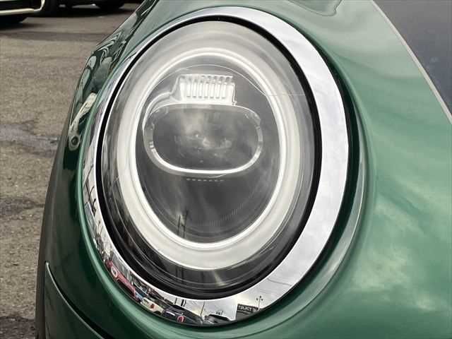 BMW MINI COOPER S 5DOOR 2019 Image 31