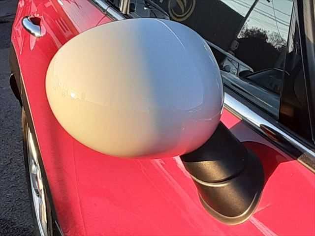 BMW MINI COOPER D 5DOOR 2019 Image 31