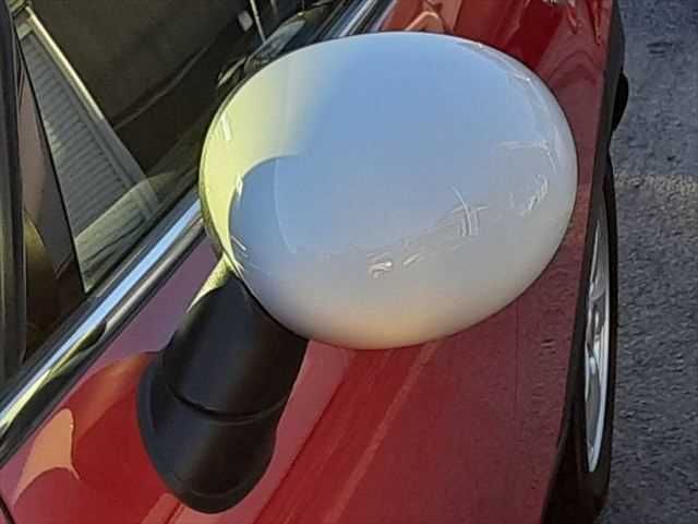 BMW MINI COOPER D 5DOOR 2019 Image 31