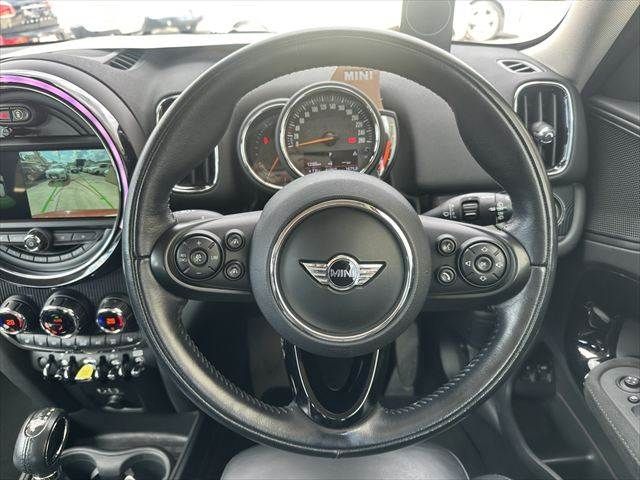 BMW MINI COOPER S E 2017 Image 31