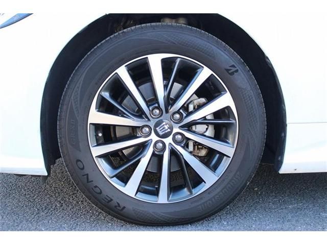 TOYOTA CROWN SEDAN HYBRID 2018 Image 31