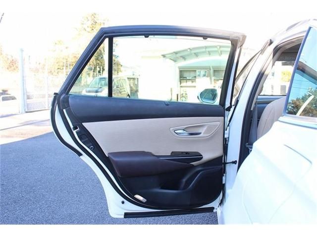 TOYOTA CROWN SEDAN HYBRID 2018 Image 31