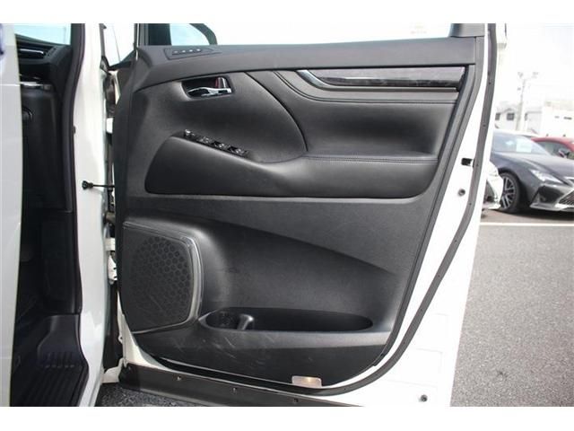 TOYOTA ALPHARD 2020 Image 31