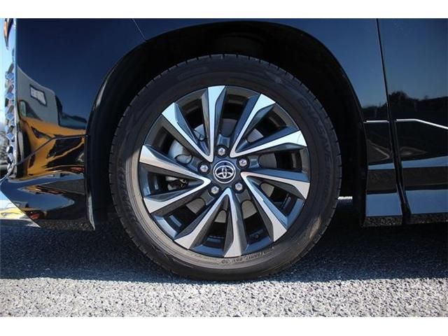 TOYOTA VOXY HYBRID 2022 Image 31