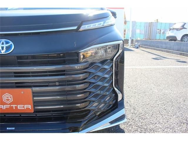 TOYOTA VOXY HYBRID 2022 Image 31