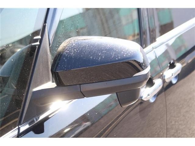 TOYOTA VOXY HYBRID 2022 Image 31