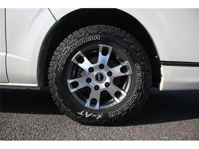 TOYOTA HIACE VAN 2WD 2020 Image 31