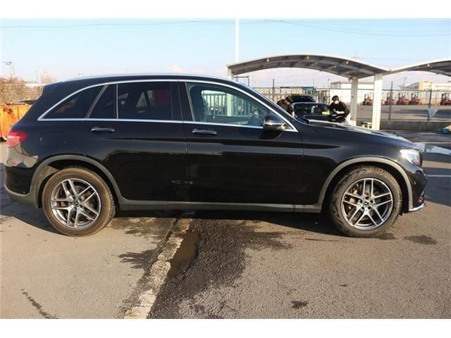 MERCEDES BENZ GLC CL 2018 Image 31