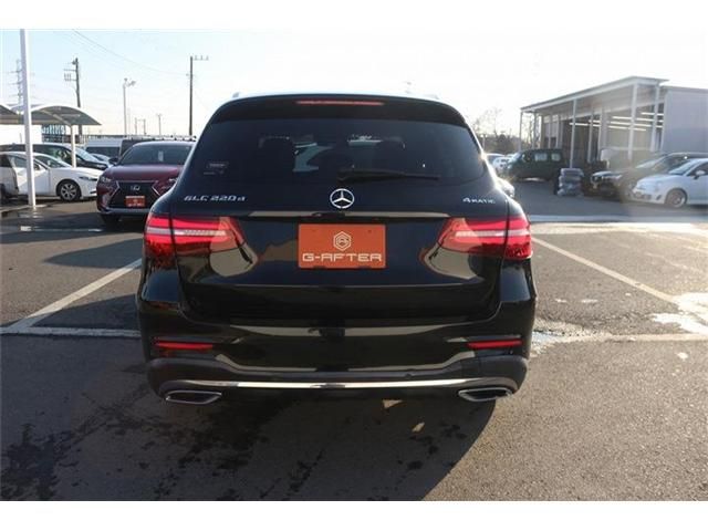 MERCEDES BENZ GLC CL 2018 Image 31