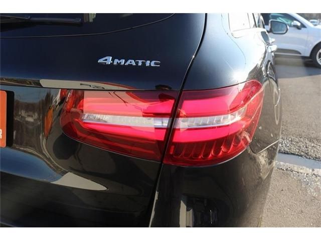 MERCEDES BENZ GLC CL 2018 Image 31