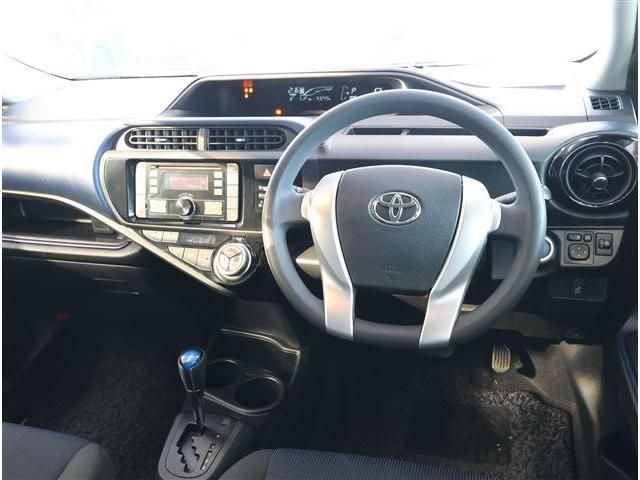 TOYOTA AQUA 2015 Image 31