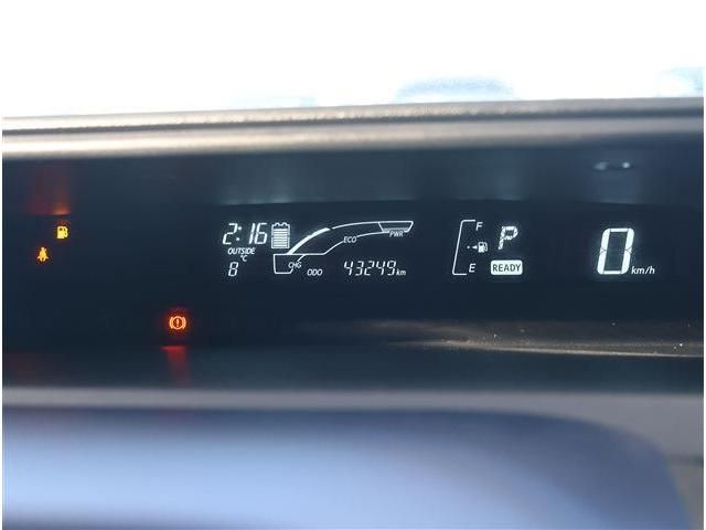 TOYOTA AQUA 2015 Image 31