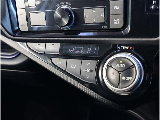 TOYOTA AQUA 2015 Image 31