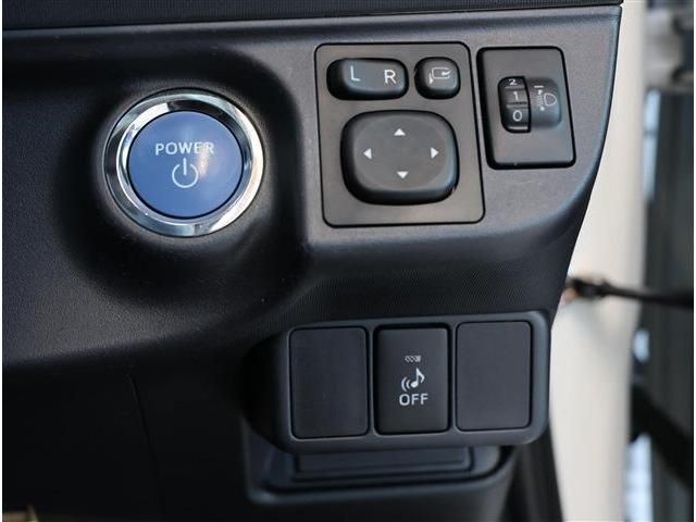 TOYOTA AQUA 2015 Image 31