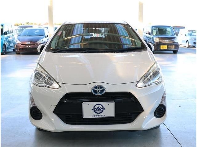 TOYOTA AQUA 2015 Image 31