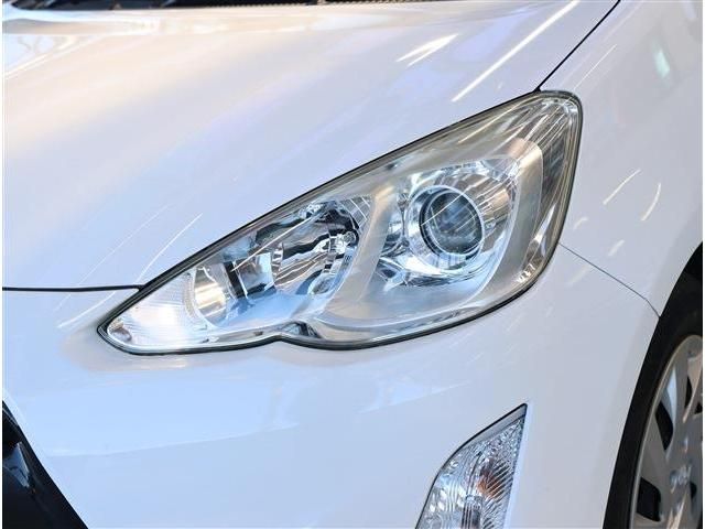 TOYOTA AQUA 2015 Image 31